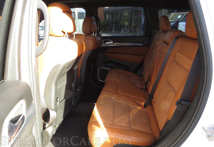 2018 Jeep Grand Cherokee - Image 32