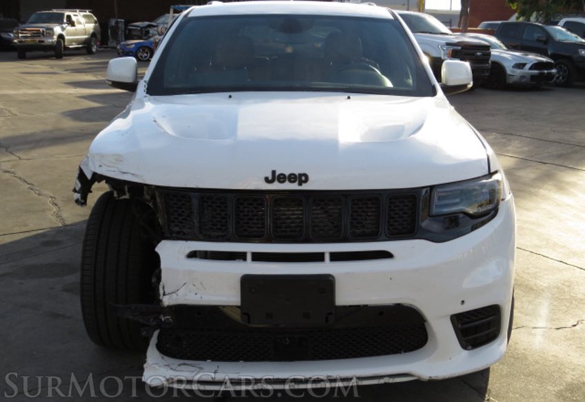 2018 Jeep Grand Cherokee - Image 16