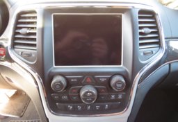 2018 Jeep Grand Cherokee - Image 39