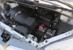 2019 Toyota Sienna - Image 40