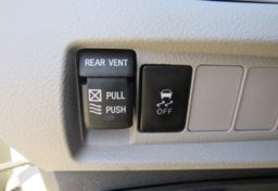 2019 Toyota Sienna - Image 34