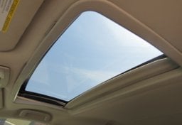 2019 Toyota Sienna - Image 37