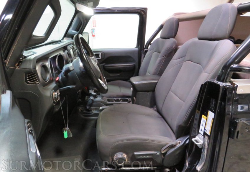 2020 Jeep Gladiator - Image 24