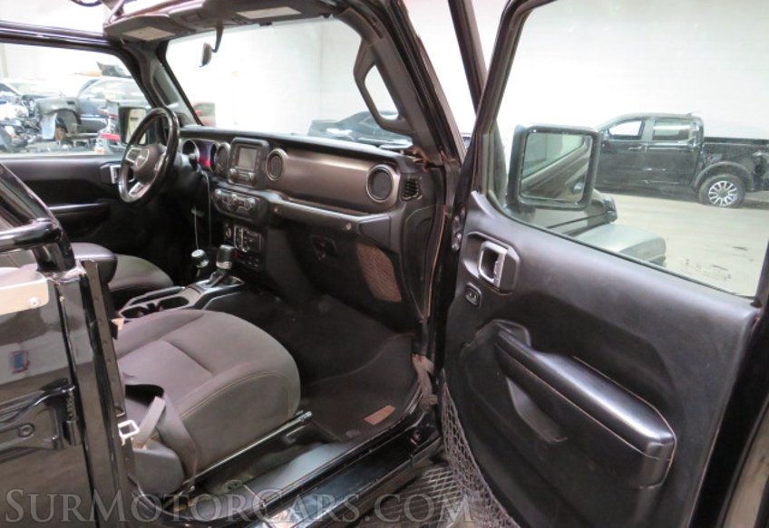 2020 Jeep Gladiator - Image 23