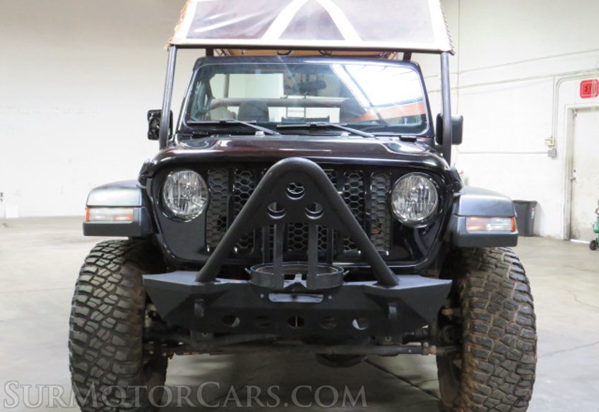2020 Jeep Gladiator - Image 9
