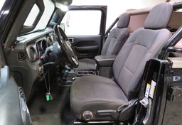 2020 Jeep Gladiator - Image 24