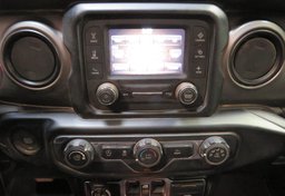 2020 Jeep Gladiator - Image 44