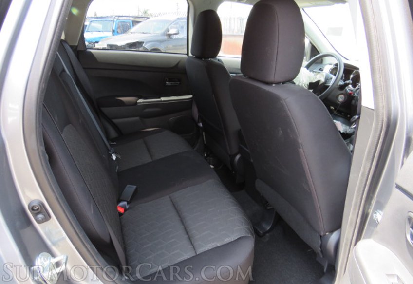 2021 Mitsubishi Outlander Sport - Image 29