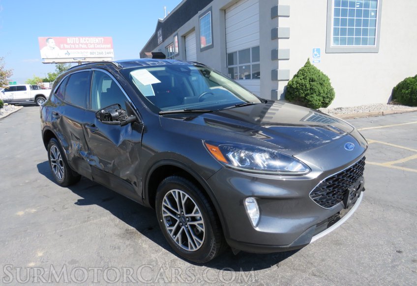 2020 Ford Escape - Image 2