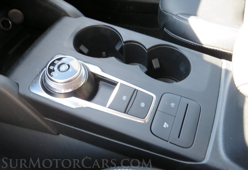 2020 Ford Escape - Image 40