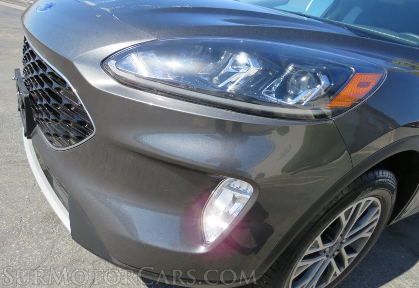 2020 Ford Escape - Image 15