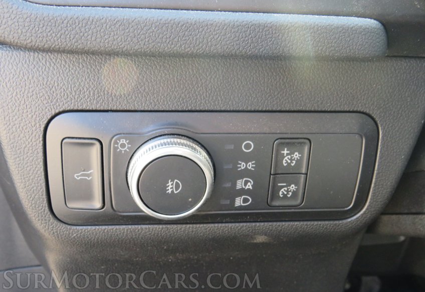 2020 Ford Escape - Image 39