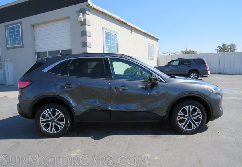 2020 Ford Escape - Image 9