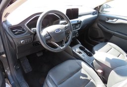 2020 Ford Escape - Image 23