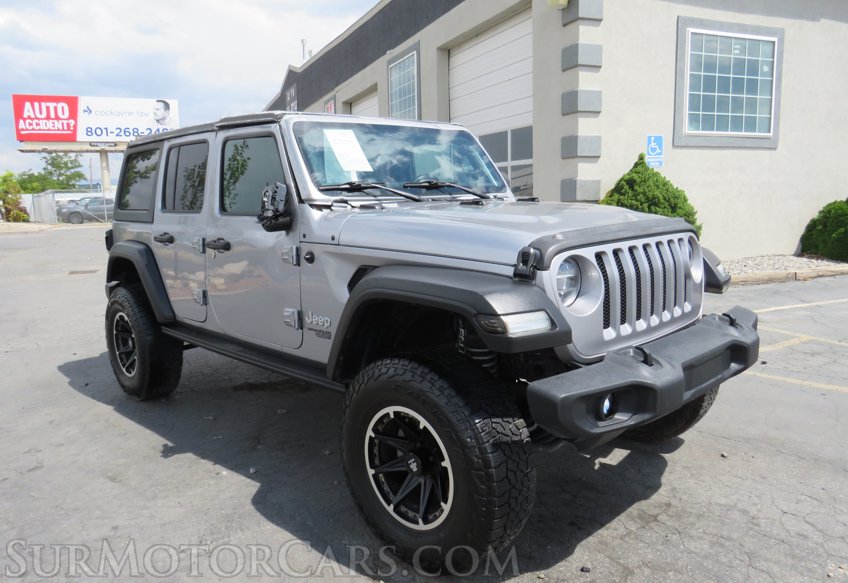 2020 Jeep Wrangler Unlimited - Image 3