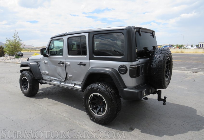 2020 Jeep Wrangler Unlimited - Image 6