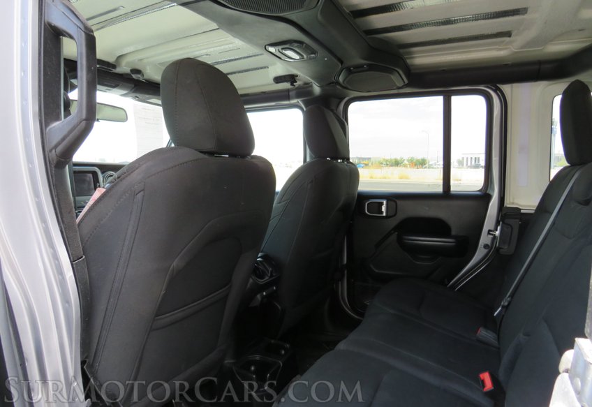 2020 Jeep Wrangler Unlimited - Image 31