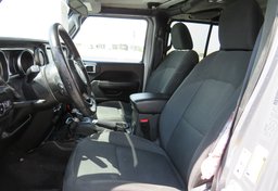 2020 Jeep Wrangler Unlimited - Image 27