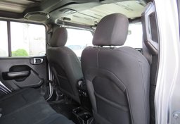 2020 Jeep Wrangler Unlimited - Image 28