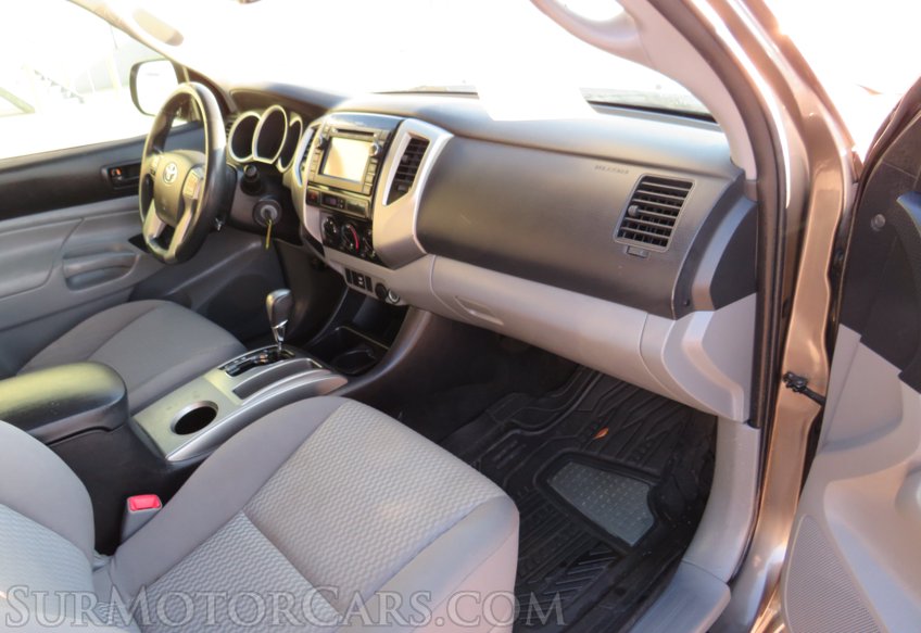 2013 Toyota Tacoma - Image 27