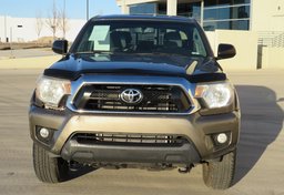 2013 Toyota Tacoma - Image 12