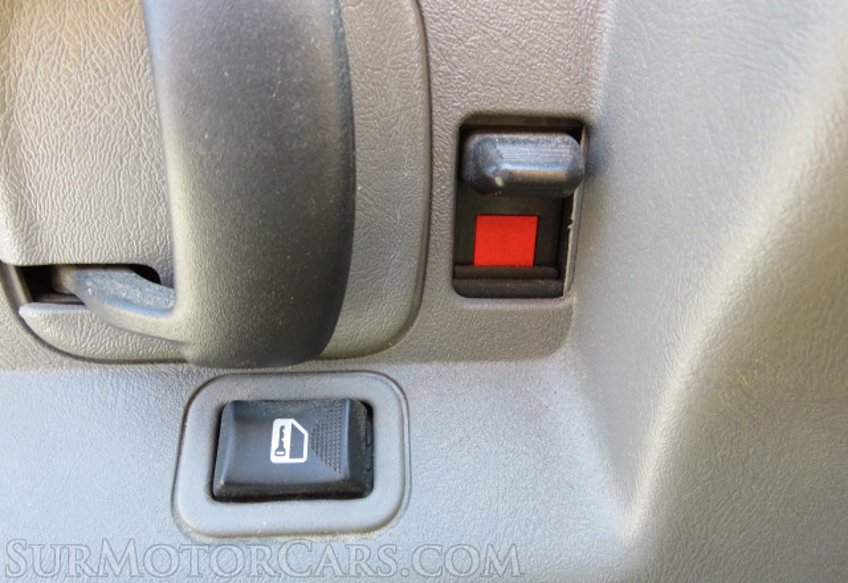 2021 Chevrolet Express Cargo Van - Image 33