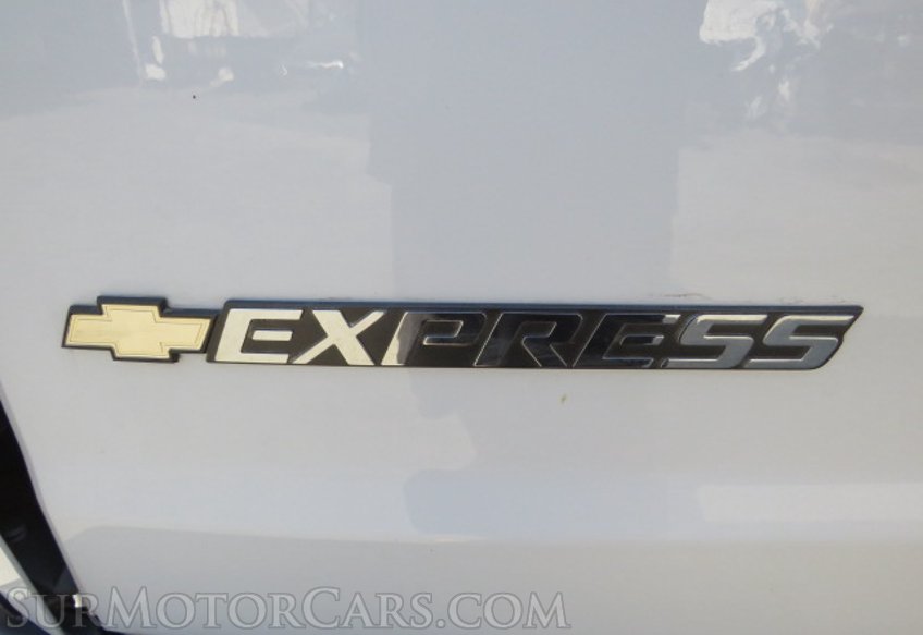 2021 Chevrolet Express Cargo Van - Image 17