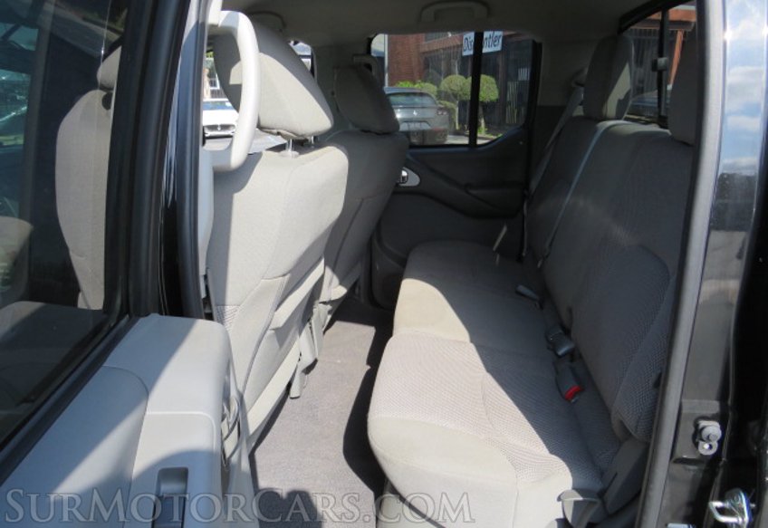2019 Nissan Frontier - Image 28