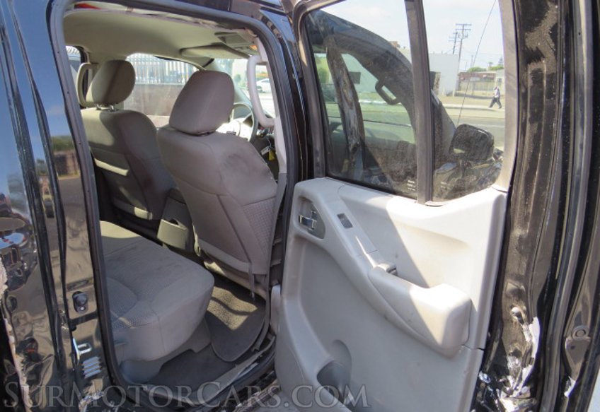 2019 Nissan Frontier - Image 22