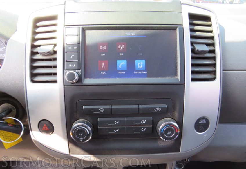 2019 Nissan Frontier - Image 38