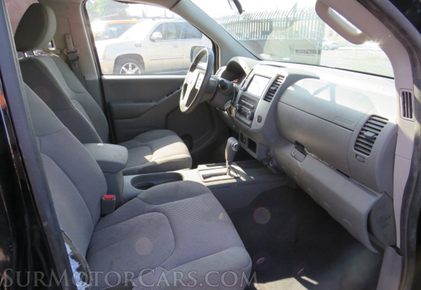 2019 Nissan Frontier - Image 25