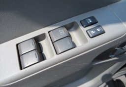 2019 Nissan Frontier - Image 42