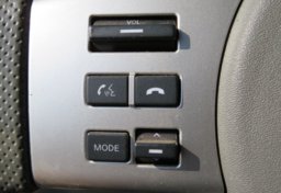 2019 Nissan Frontier - Image 32
