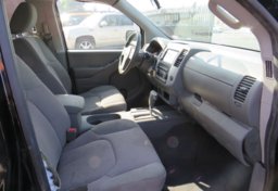 2019 Nissan Frontier - Image 25