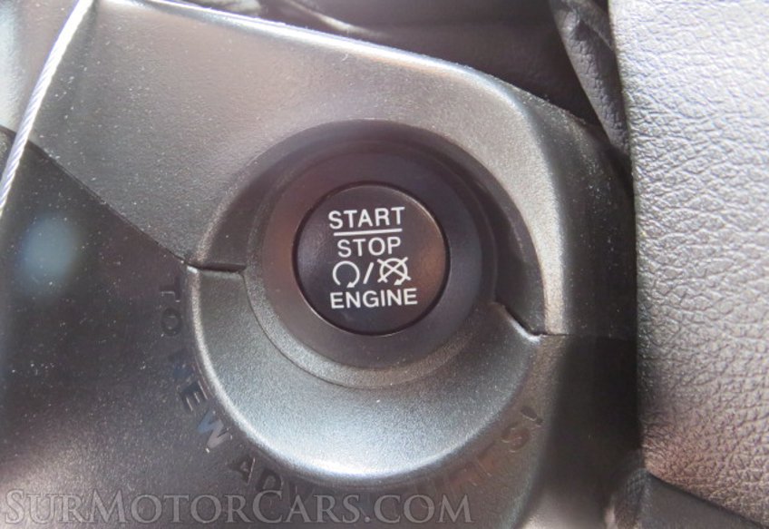 2019 Jeep Renegade - Image 38