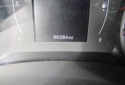 2019 Jeep Renegade - Image 37