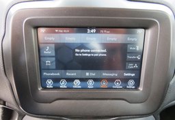 2019 Jeep Renegade - Image 42