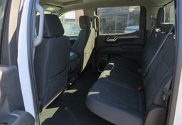 2022 Chevrolet Silverado 1500 - Image 30