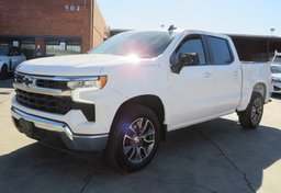 2022 Chevrolet Silverado 1500 - Image 3