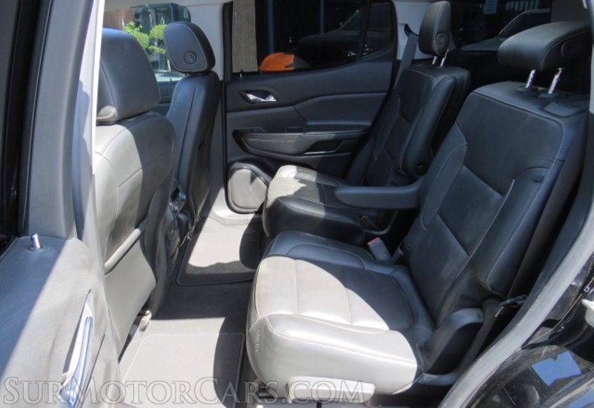 2019 GMC Acadia - Image 26