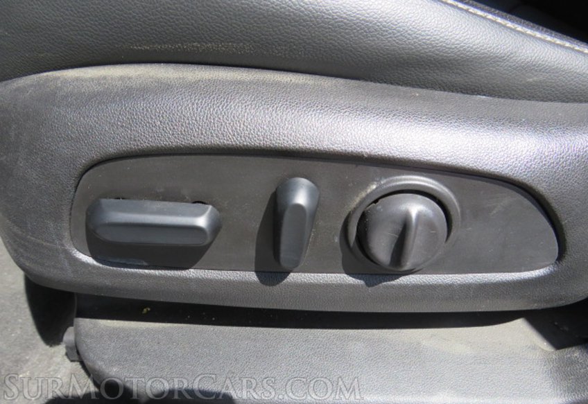 2019 GMC Acadia - Image 38