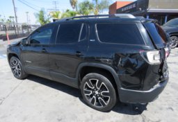 2019 GMC Acadia - Image 5