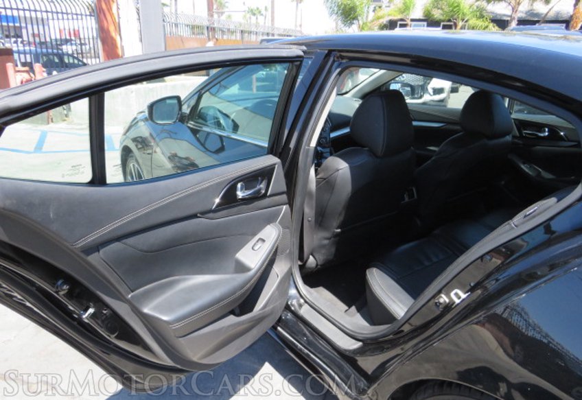 2021 Nissan Maxima - Image 38