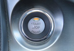 2021 Nissan Maxima - Image 16