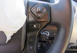 2021 Toyota Tundra 4WD - Image 39