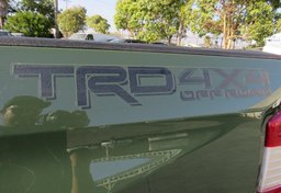 2021 Toyota Tundra 4WD - Image 16