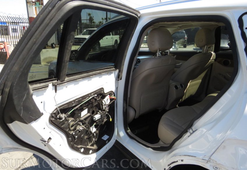 2018 Mercedes-Benz GLC - Image 21