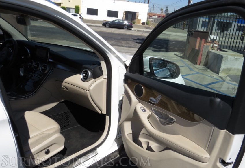 2018 Mercedes-Benz GLC - Image 20