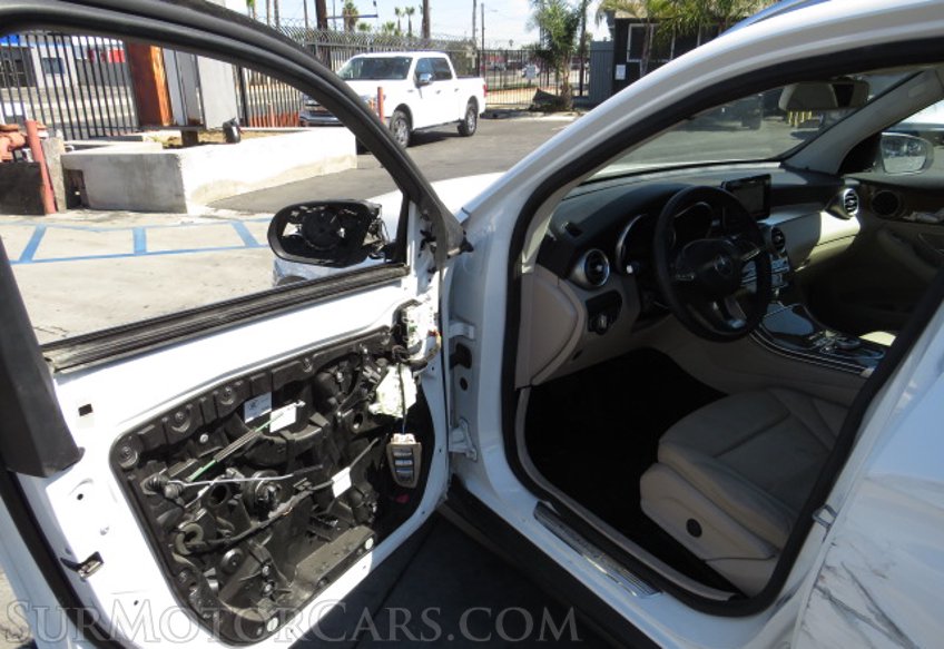 2018 Mercedes-Benz GLC - Image 19