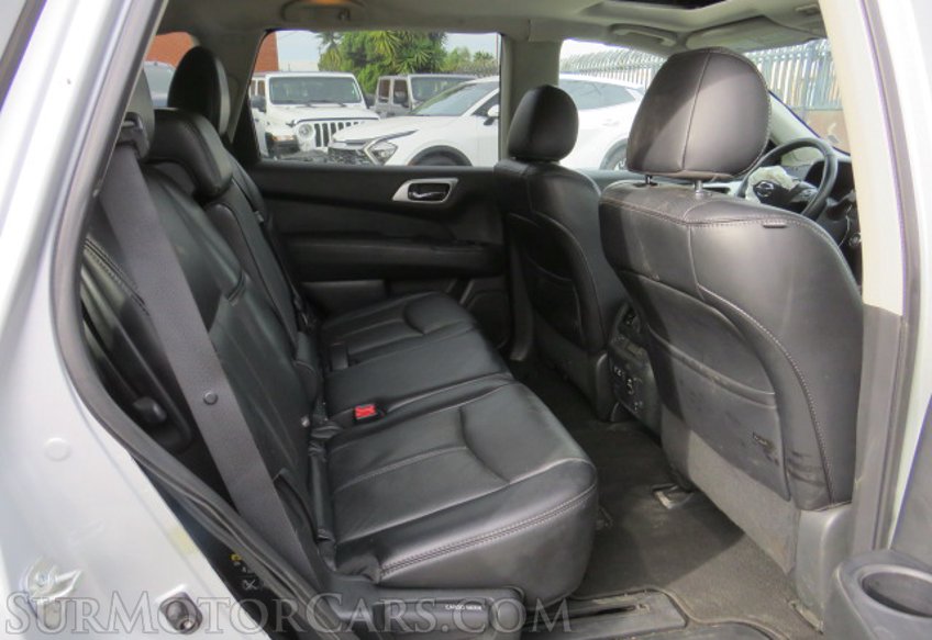 2020 Nissan Pathfinder - Image 31